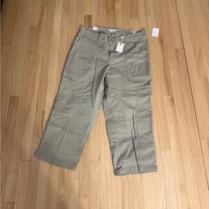 Good American Women's Tan Cargo Pants